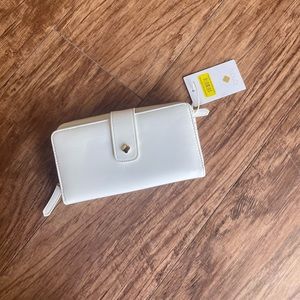 Brand New Landry Wallet